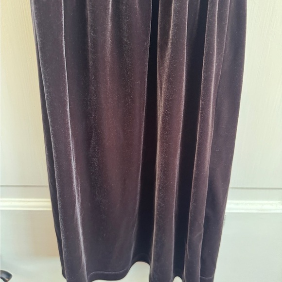 Kiki-O 3T Girls Chic Brown and Blackish Velor Midi Dress with Crew Neck - Picture 3 of 7